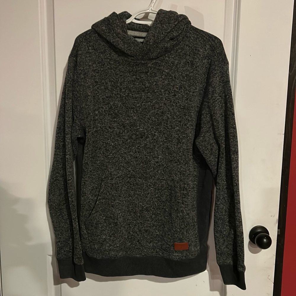 Men’s Quicksilver hooded sweater